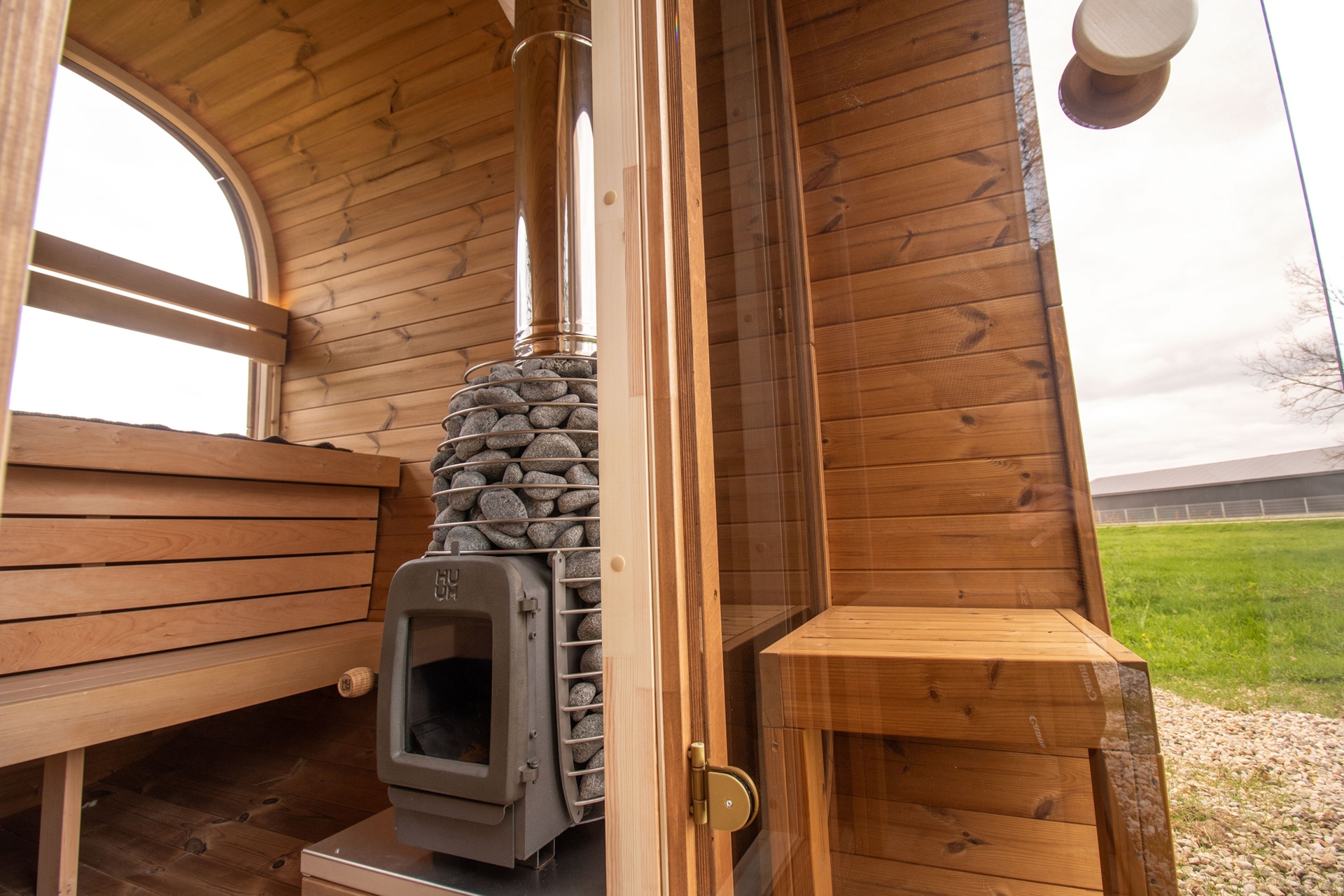 Sauna fińska zewnętrzna Leil® Saunas Dice Comfy 2.4 5-osobowa