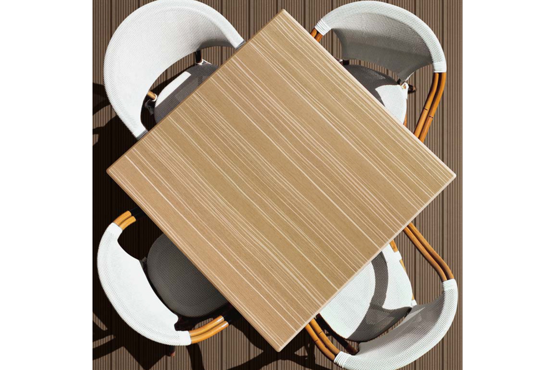 Blaty stołowe werzalitowe