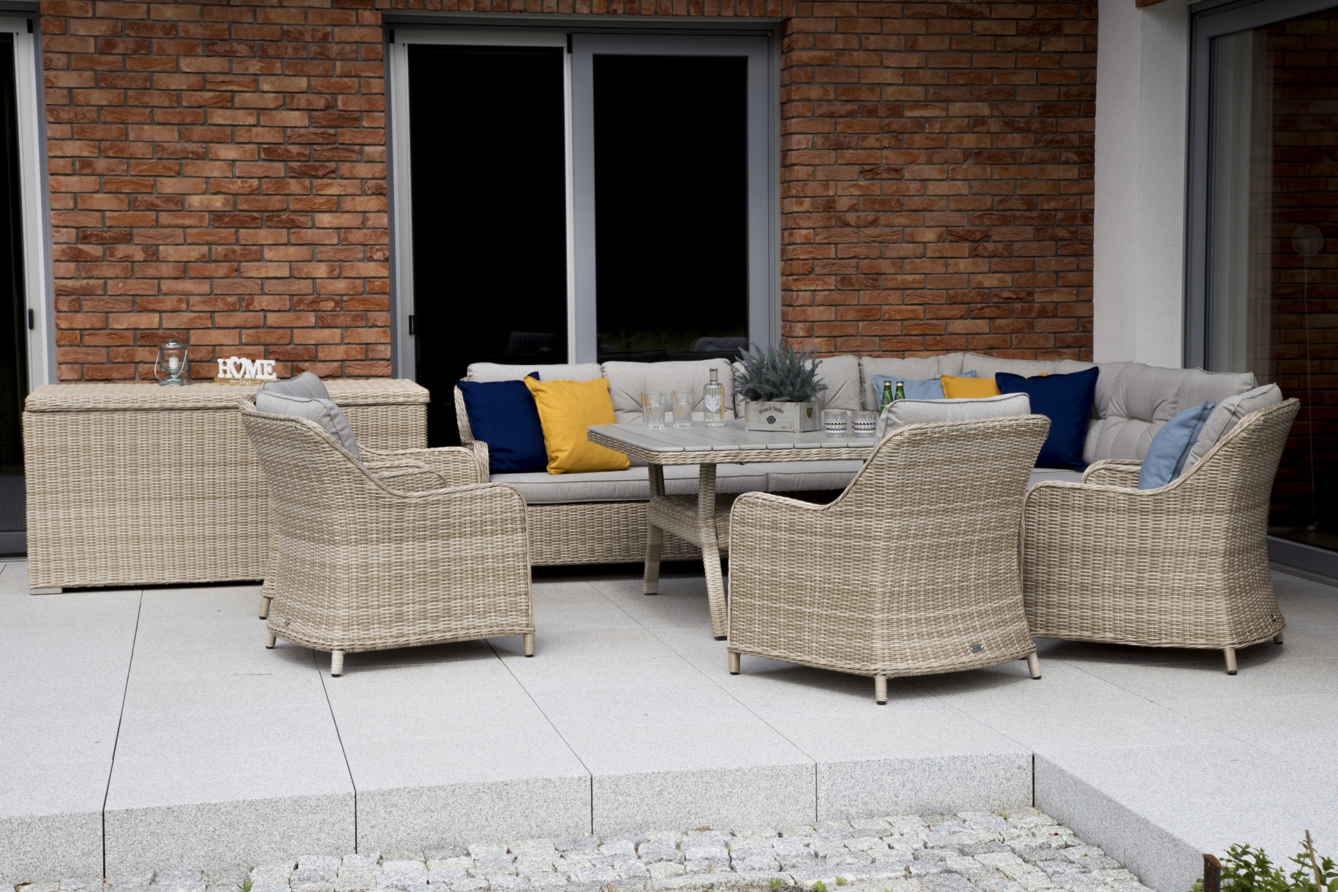 Skrzynia ogrodowa Lorca Ginger - kolor rudy Skrzynia ogrodowa Lorca Ginger