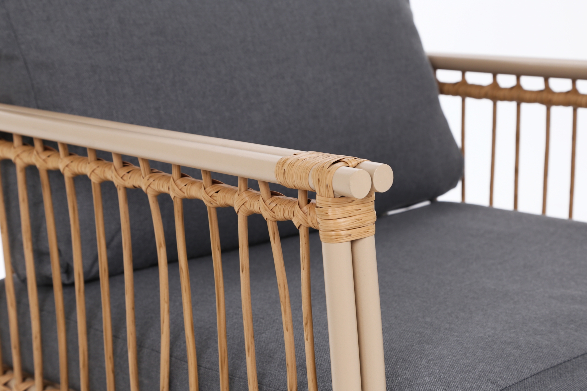 Meble ogrodowe technorattanowe Sycylia Beige / Grey - dla 5 osób - w stylu boho Meble ogrodowe technorattanowe Sycylia Beige / Grey