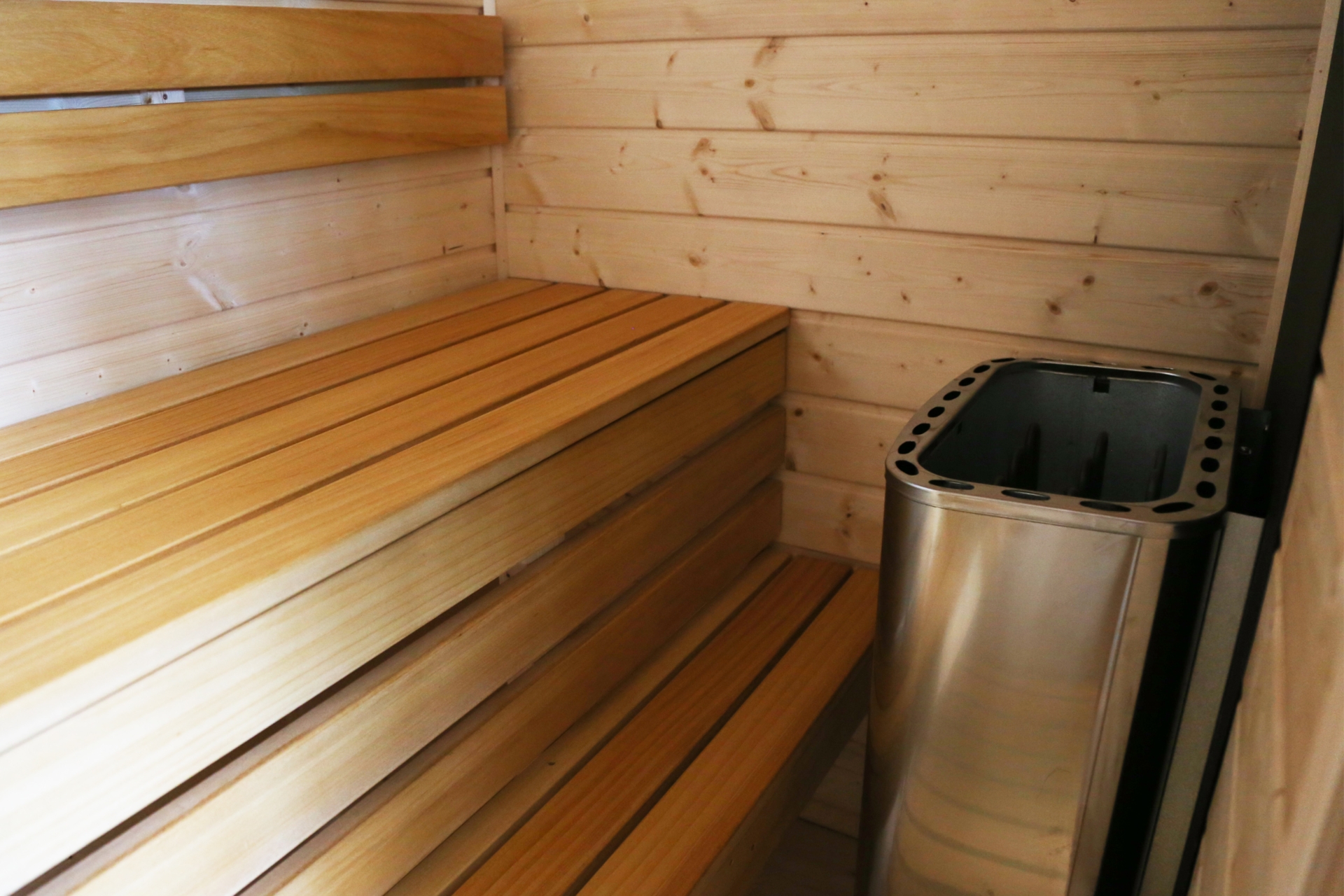 Sauna fińska zewnętrzna Nordum Baltic 120 x 180 cm