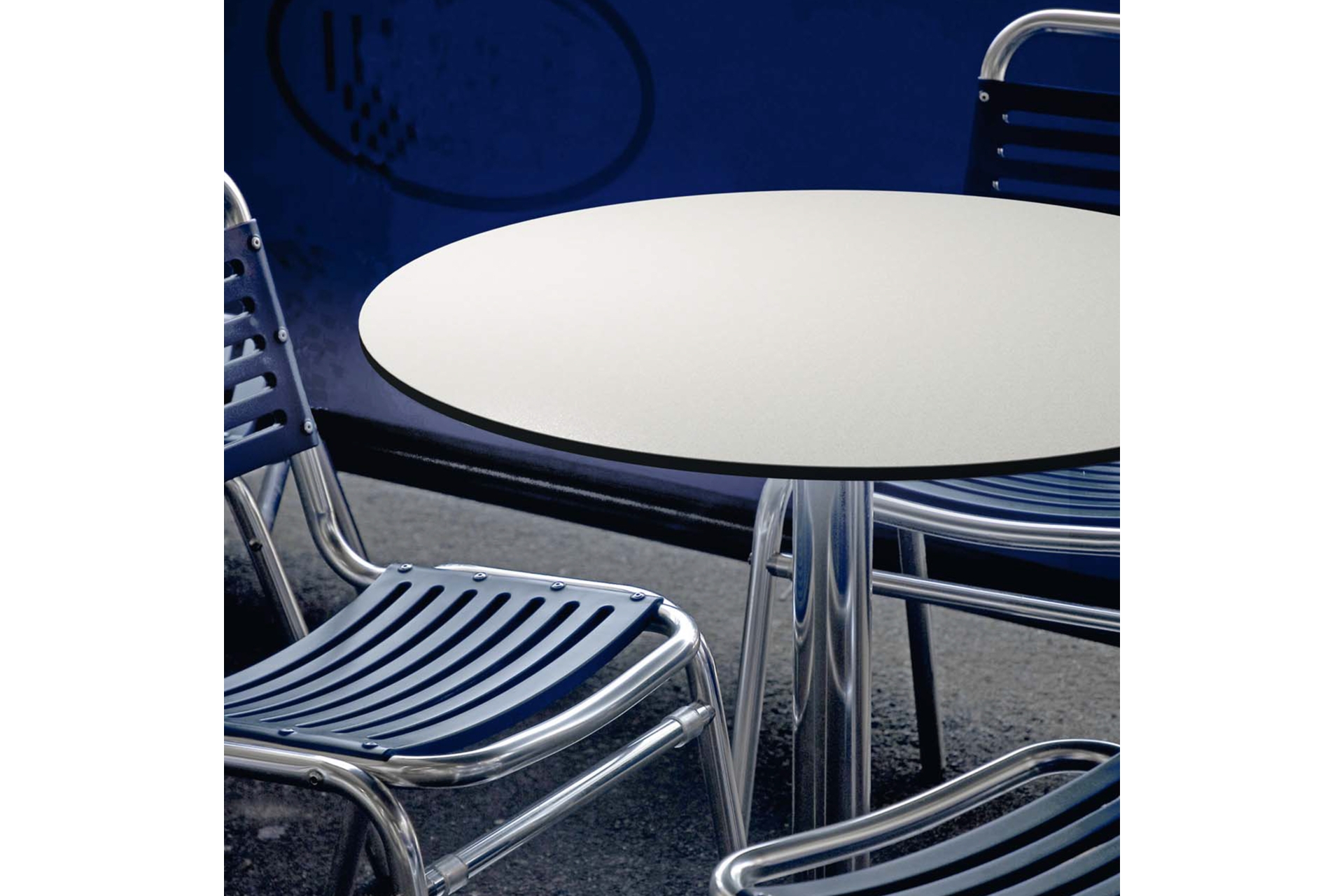 Blaty stołowe werzalitowe