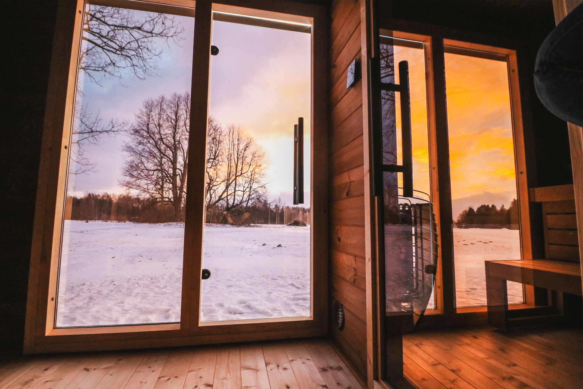 Sauna fińska zewnętrzna Leil® Saunas Patio L 5-osobowa