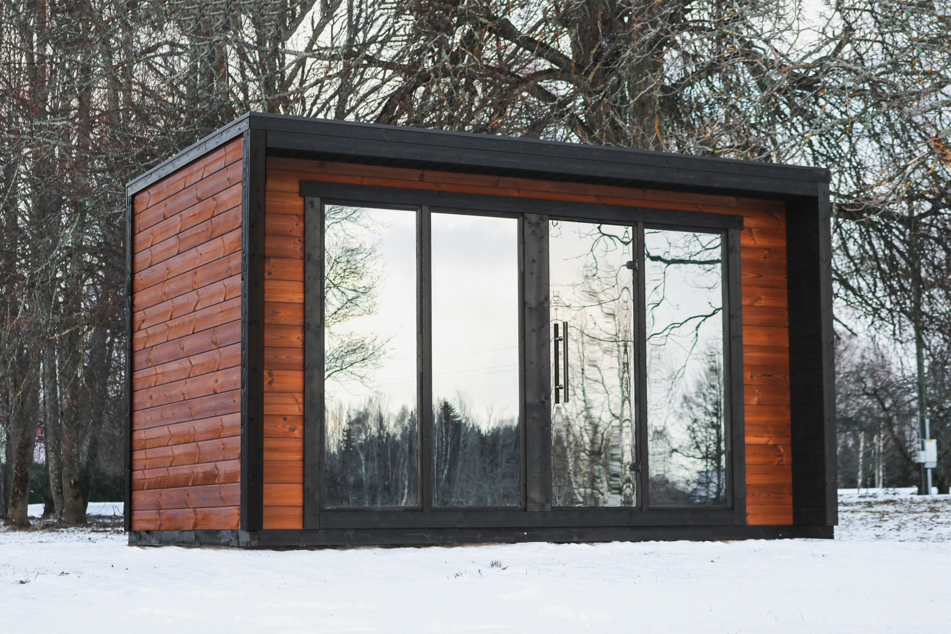 Sauna fińska zewnętrzna Leil® Saunas Patio L 5-osobowa