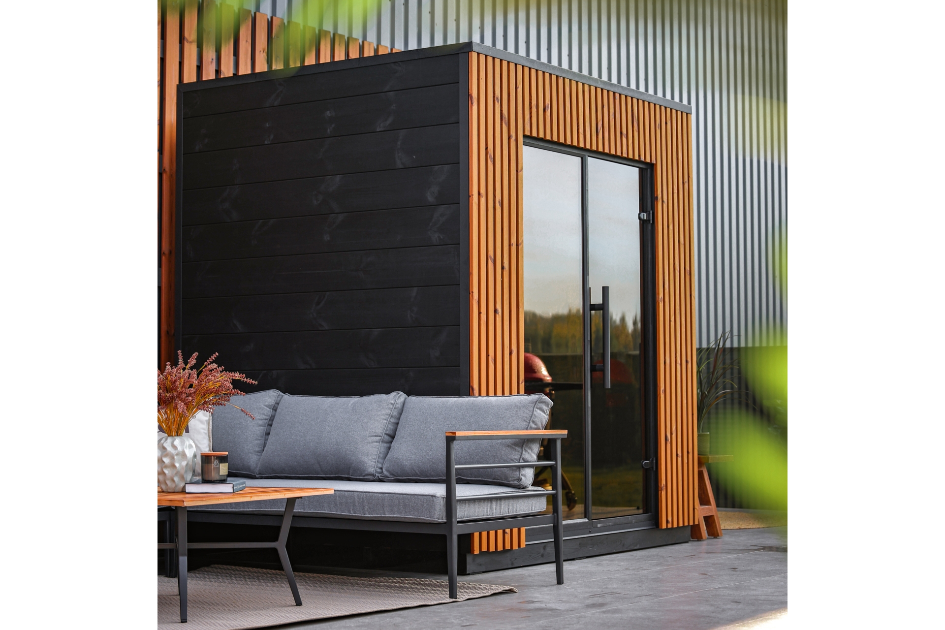 Sauna fińska zewnętrzna Leil® Saunas Viva 210 3-osobowa