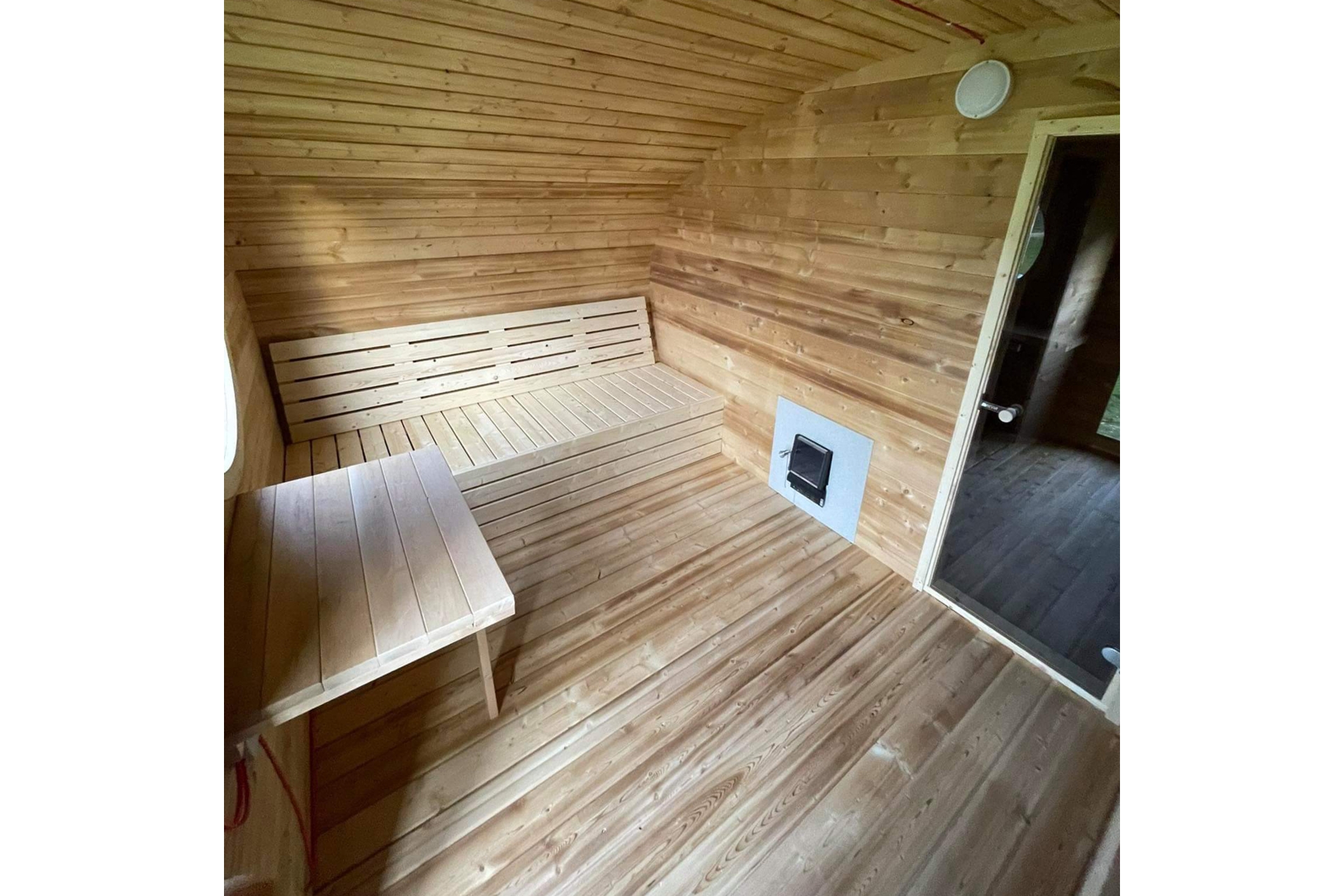 Sauna fińska zewnętrzna Hobbit Large CLT 500 x 400 cm