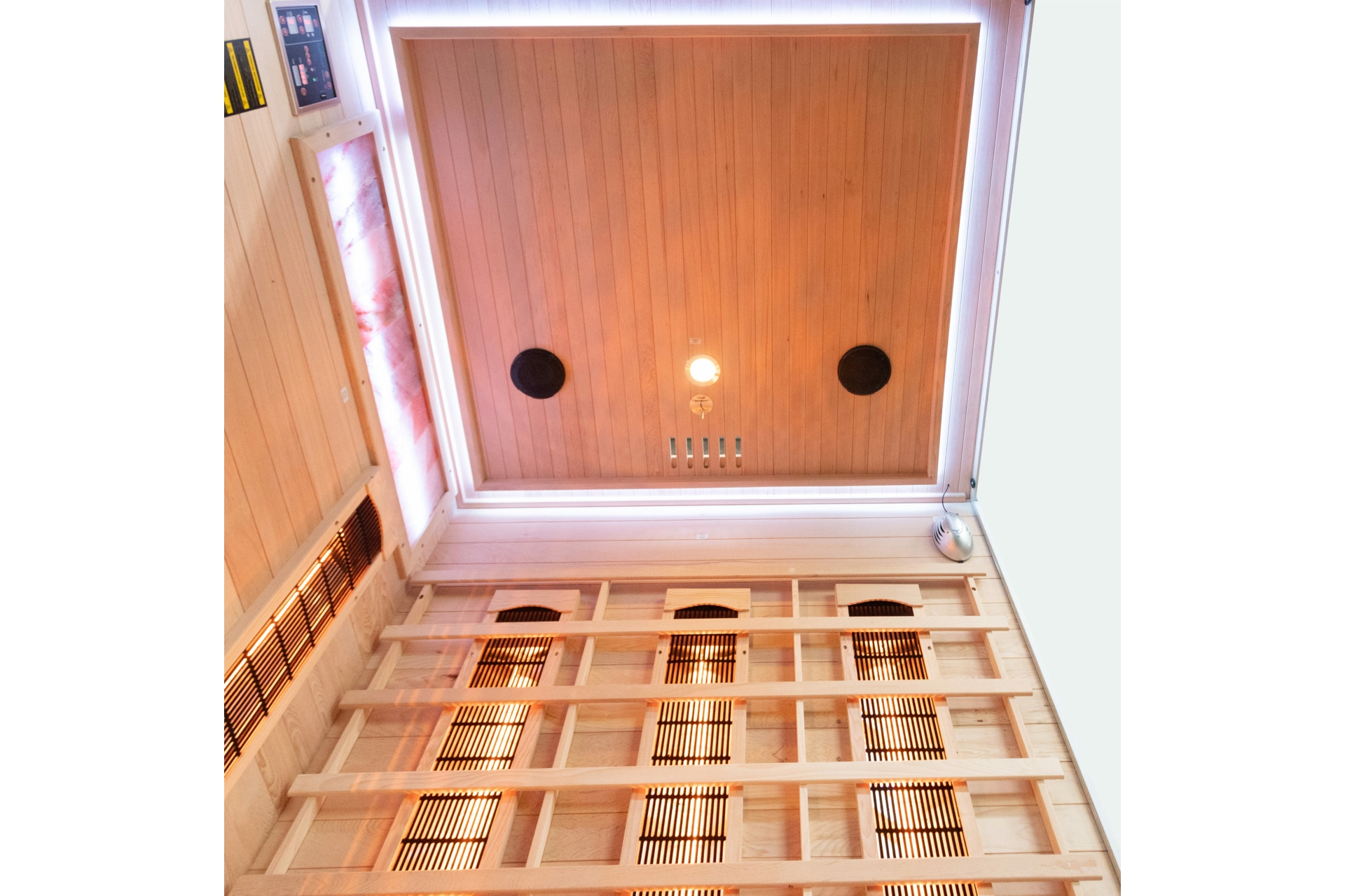 Sauna infrared narożna EP3CRS - 3 osobowa - szara Sauna infrared narożna EP3CRS Grey z panelami solnymi