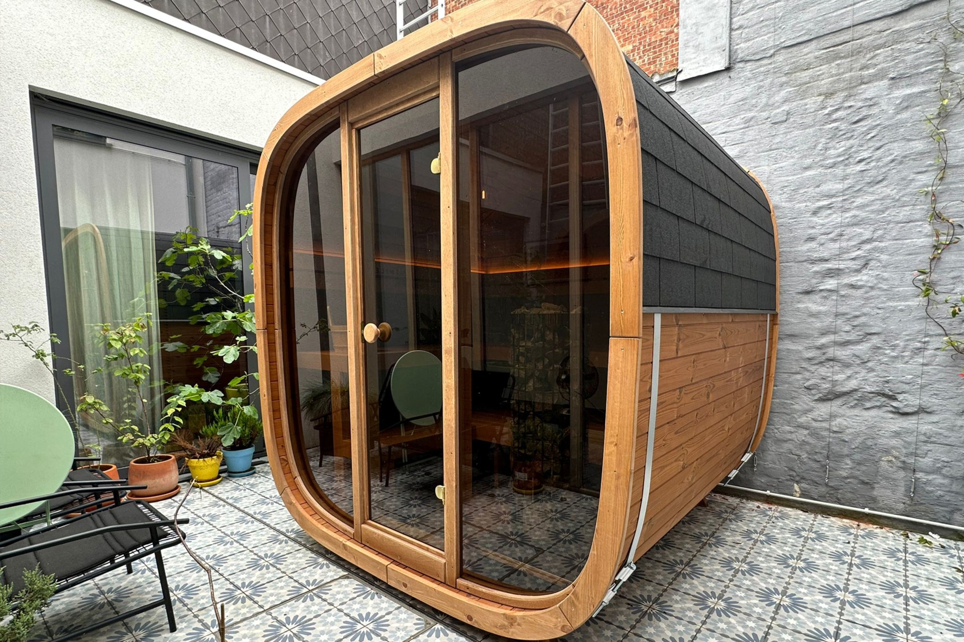 Sauna fińska zewnętrzna Leil® Saunas Dice Solo 5-osobowa