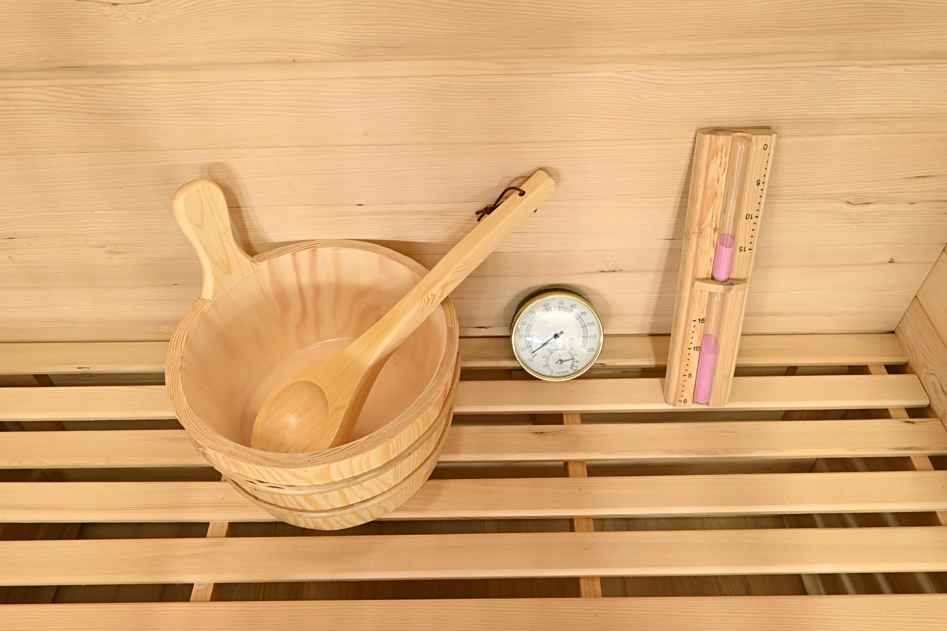 Sauna fińska Nordum Basic 2-osobowa brązowa