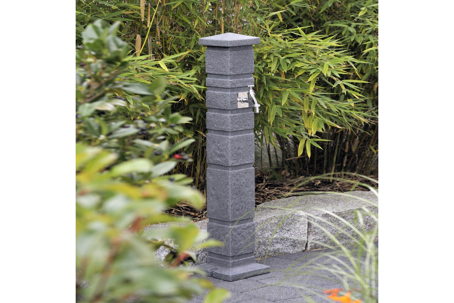 Punkt poboru wody MPI Romana czarny granit