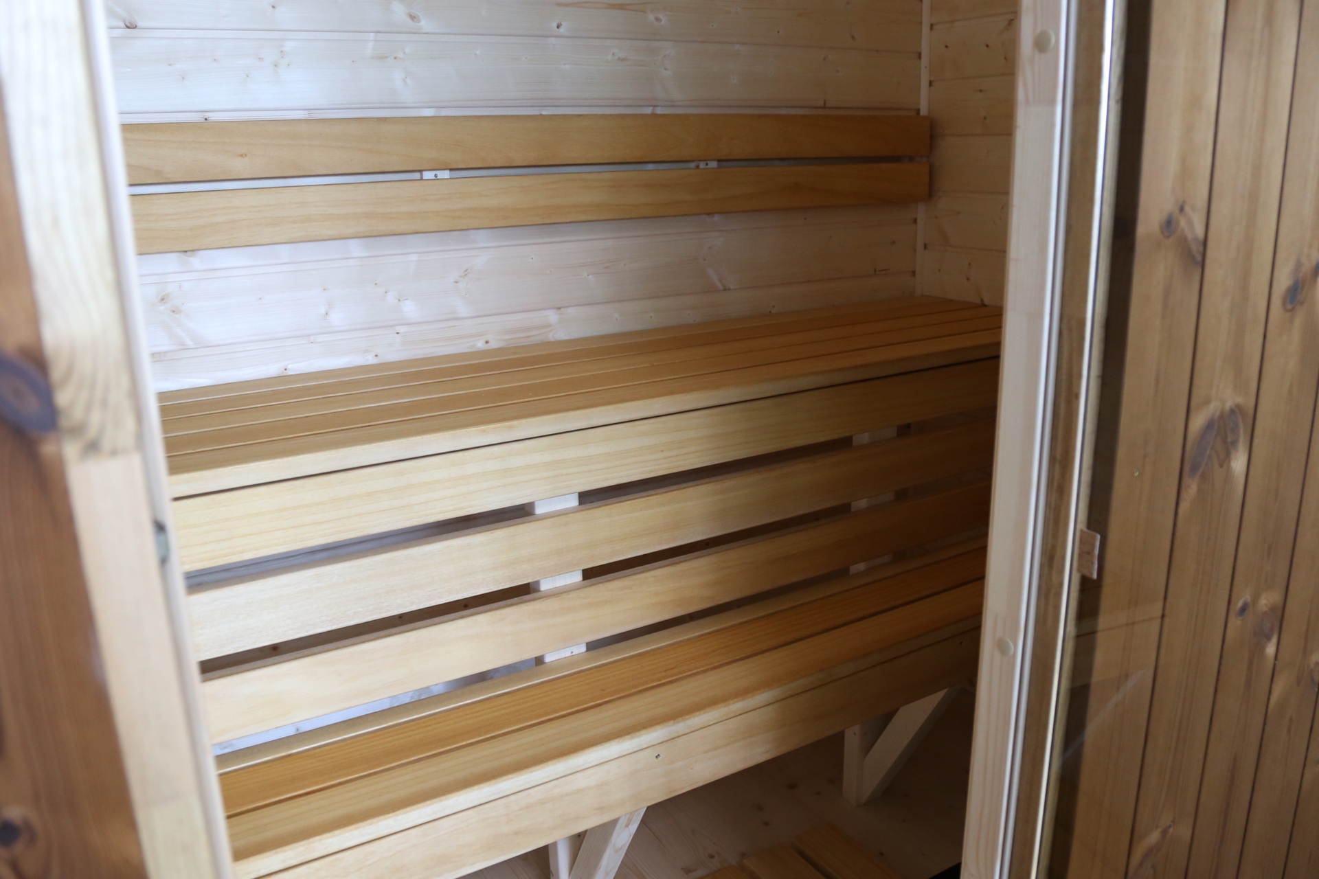 Sauna fińska zewnętrzna Nordum Baltic 120 x 180 cm