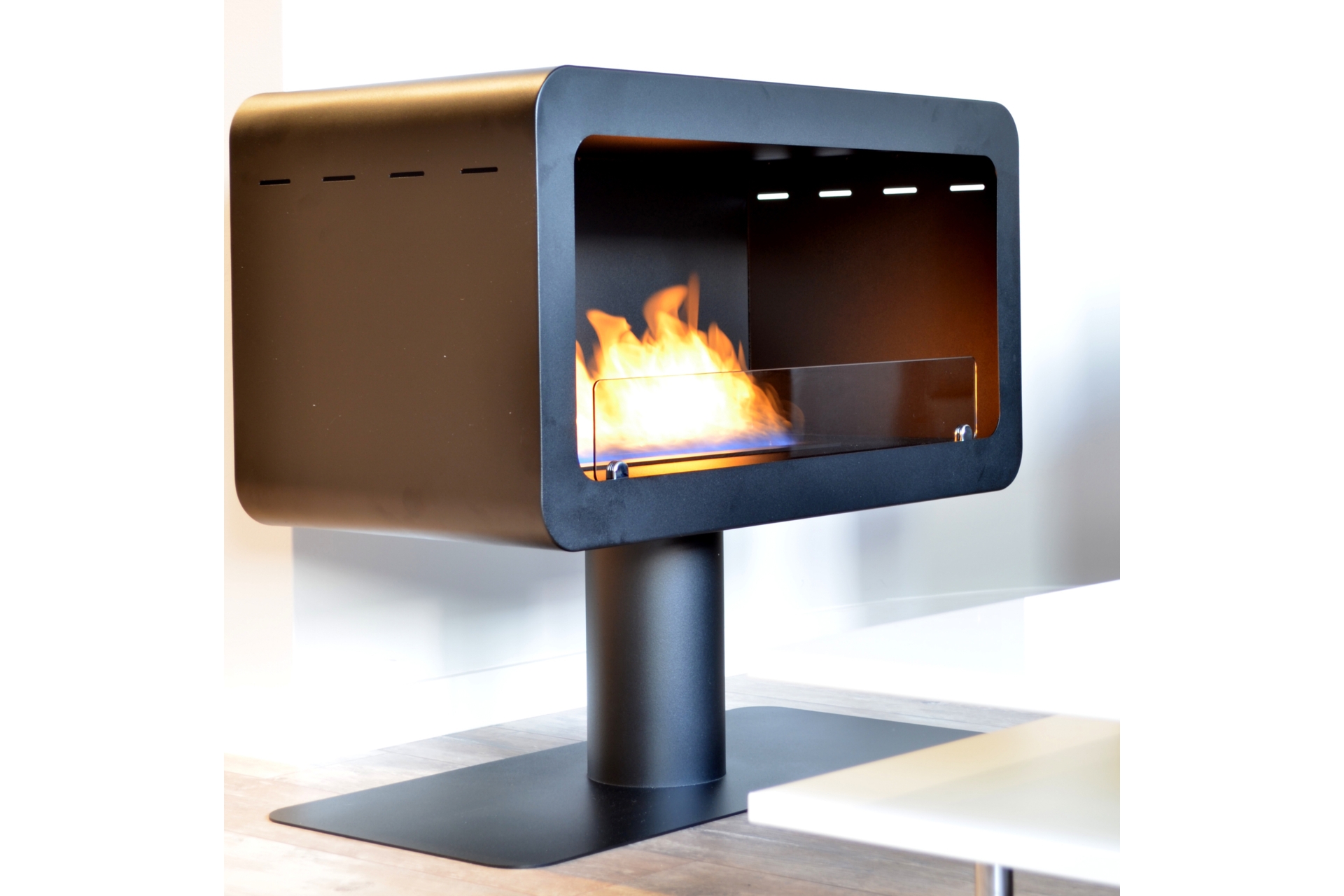 Biokominek nowoczesny Infire Inecco czarny Biokominek Infire Inecco czarny