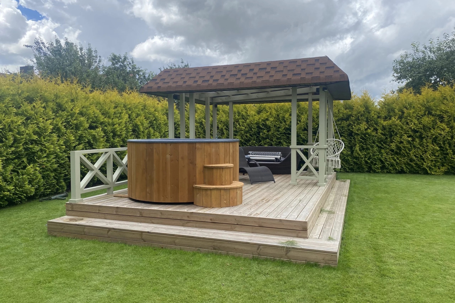 Balia ogrodowa z piecem Lux Hot Tub 200 Balia ogrodowa Lux Hot Tub 200
