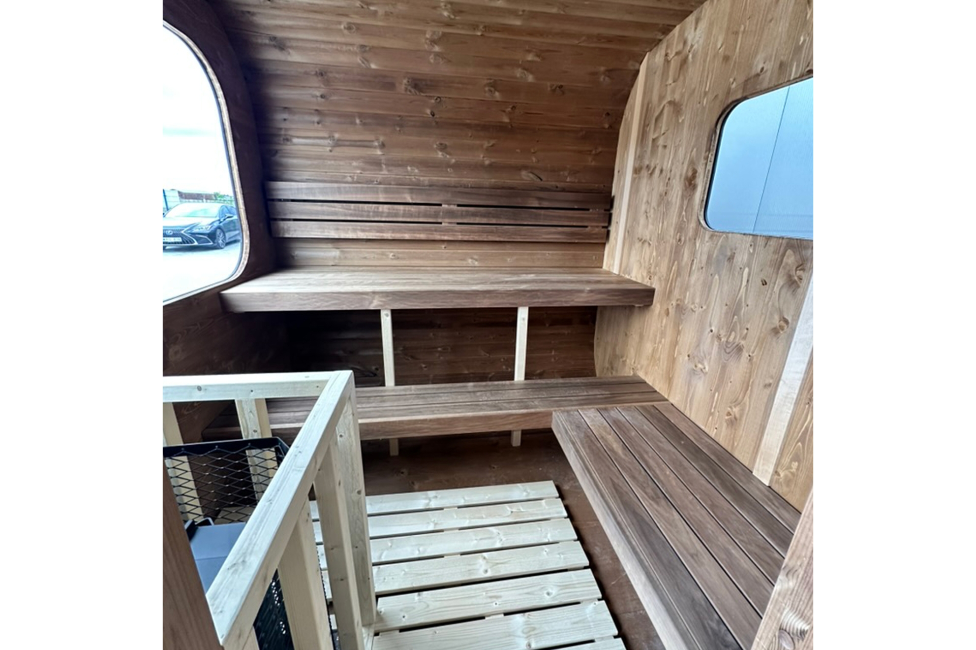 Sauna fińska zewnętrzna Hobbit Odnova z balią 220 x 500 cm