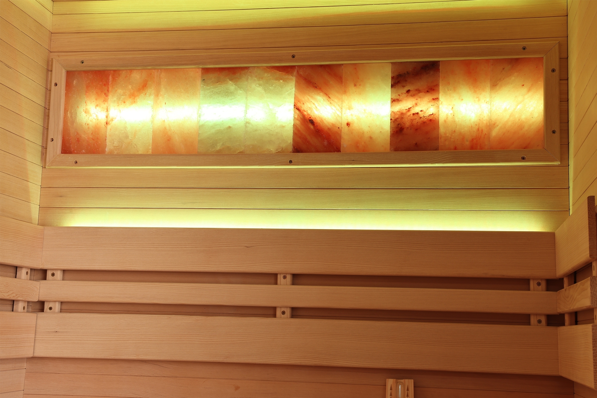 Sauna fińska narożna Nordum Pure One 2-osobowa naturalna