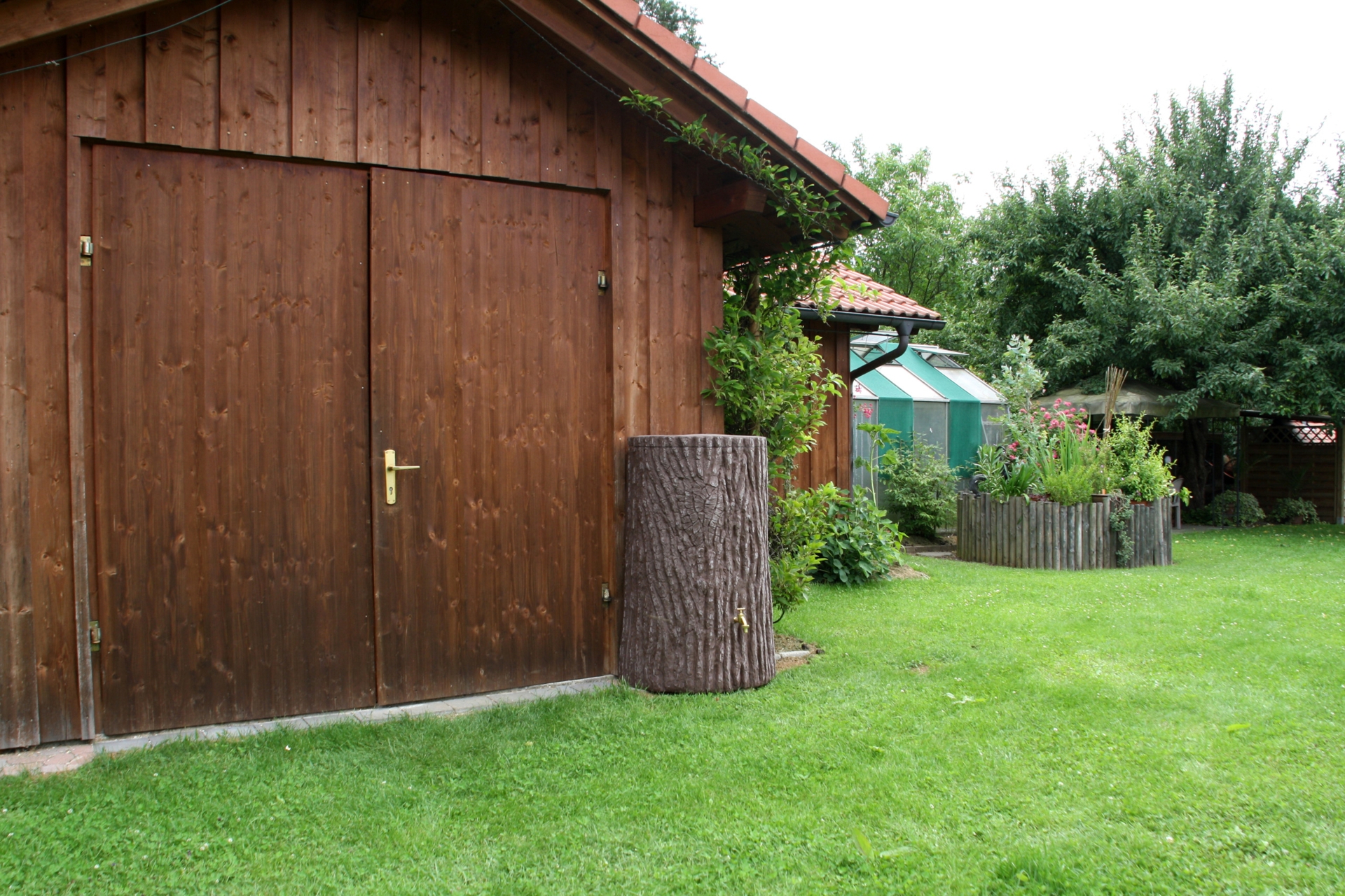 Zbiornik na deszczówkę MPI Evergreen Lite 300 l