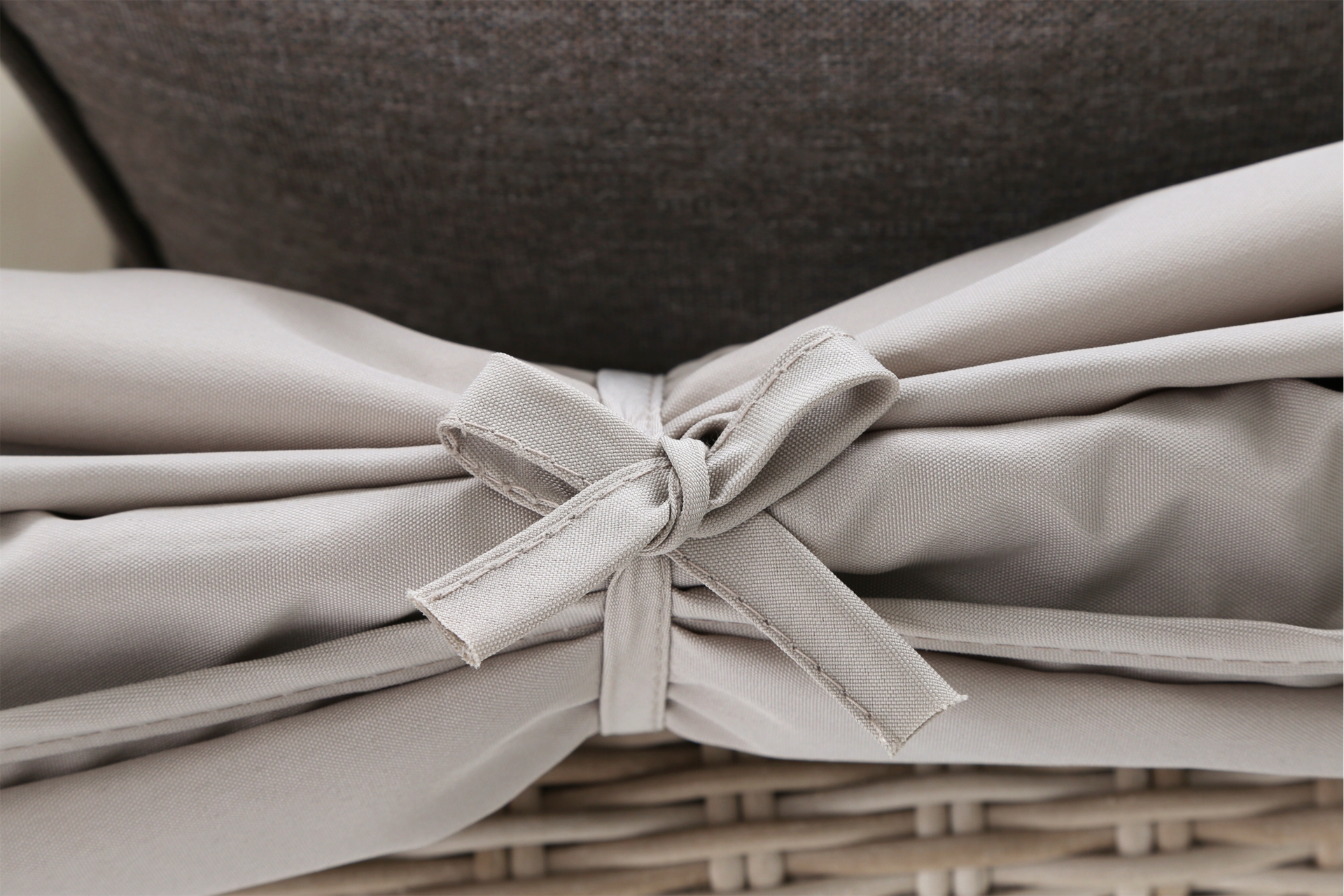 Kosz ogrodowy technorattanowy Michigan Beige / Beige Melange