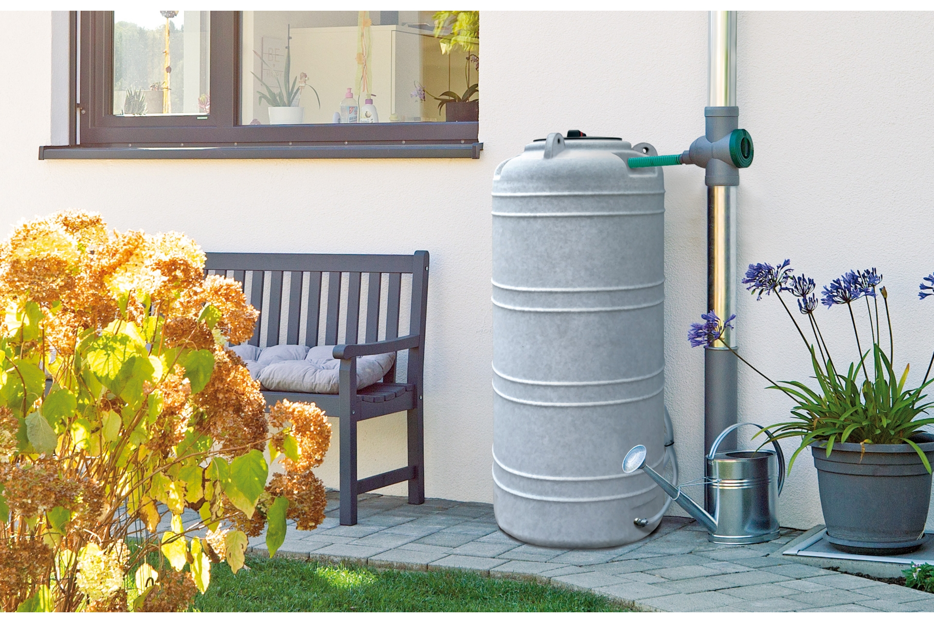 Zbiornik na deszczówkę MPI Grande 2000 l granitowy Zbiornik na deszczówkę MPI Grande 2000 l granitowy