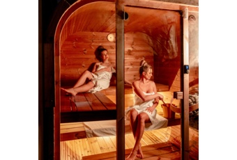 Sauna fińska zewnętrzna Hanscraft Quadra X 211 x 188 cm - dla 4 osób - z termo sosny Sauna fińska zewnętrzna Hanscraft Quadra X 211 x 188 cm