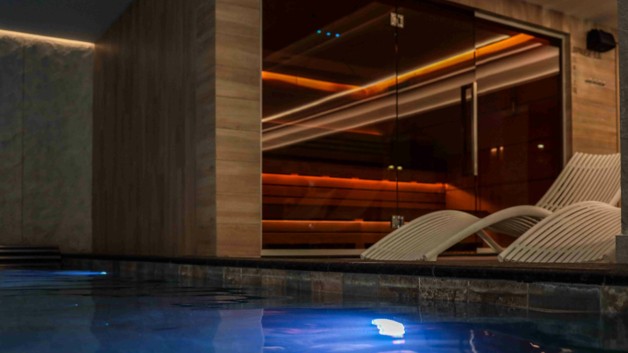Basen i sauna – czy to dobre połączenie?