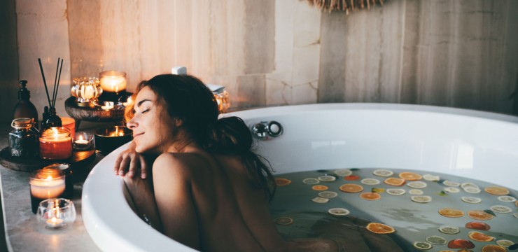 Czym jest hydroterapia? Zrelaksuj się we własnym ogrodzie