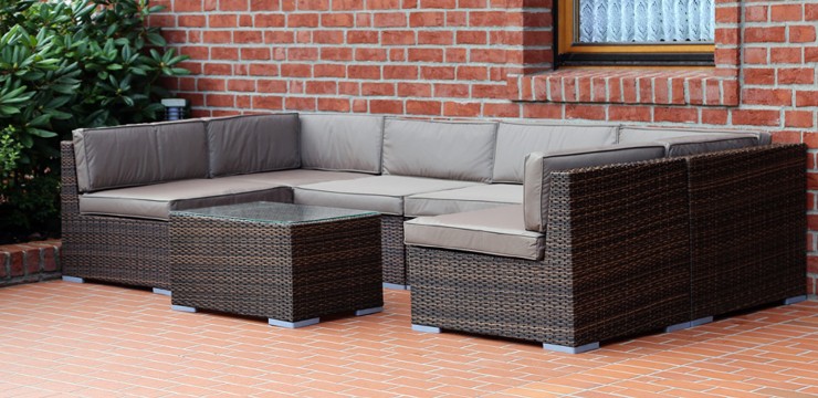 Jak wybrać narożnik ogrodowy?