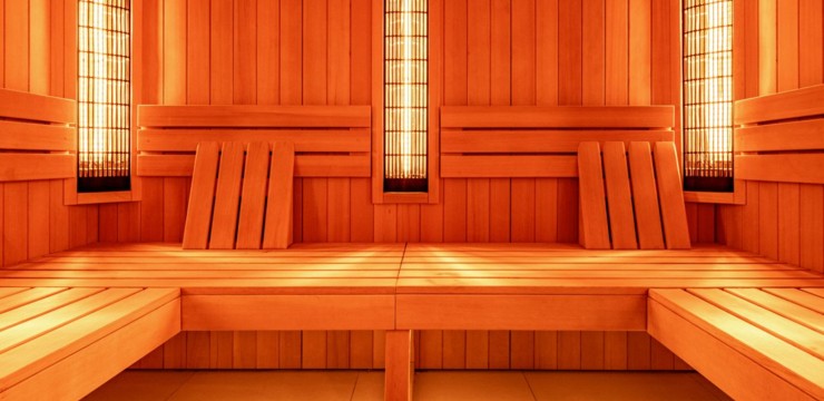 Jak działa sauna? Od sauny fińskiej po infrared – techniczne różnice