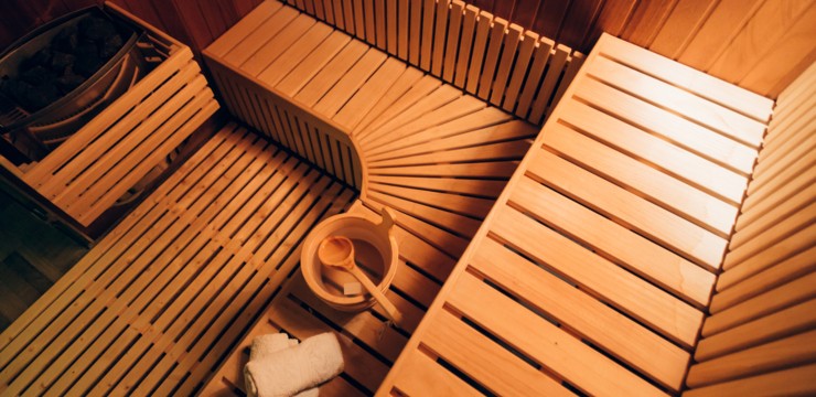 Budowa sauny w domu krok po kroku. Co warto wiedzieć?