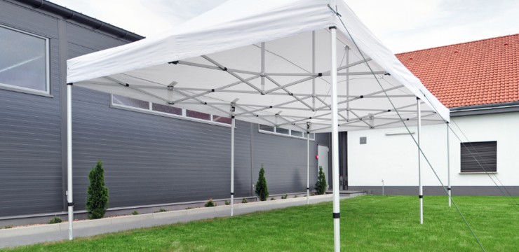 Namiot handlowy - ekspresowy pawilon wielozadaniowy
