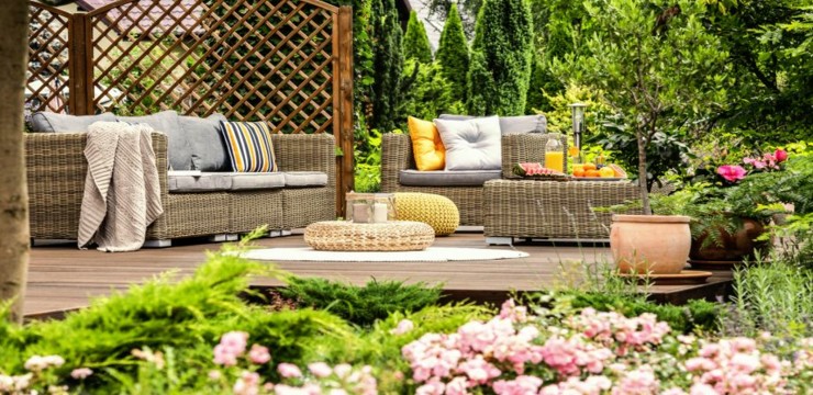 Wybieramy meble do ogrodu - przegląd najpopularniejszych materiałów