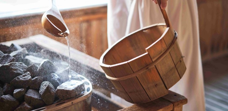 Sauna dla początkujących. Jak zacząć saunować?