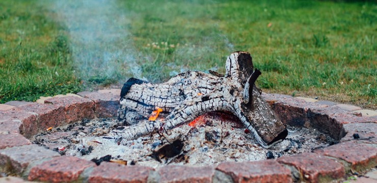 Ognisko w ogrodzie - wszystko, co musisz wiedzieć