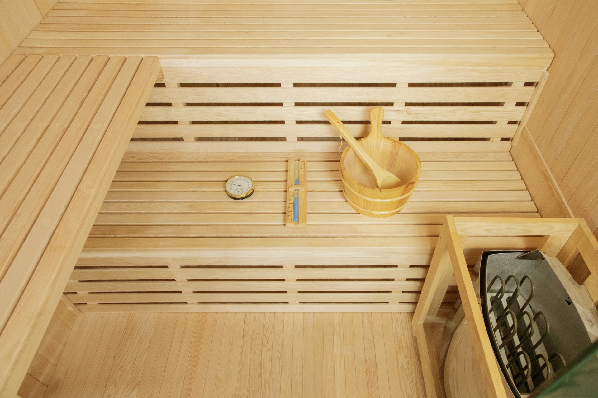 Sauna fińska Nordum Solea 4-osobowa brązowa II. gatunek