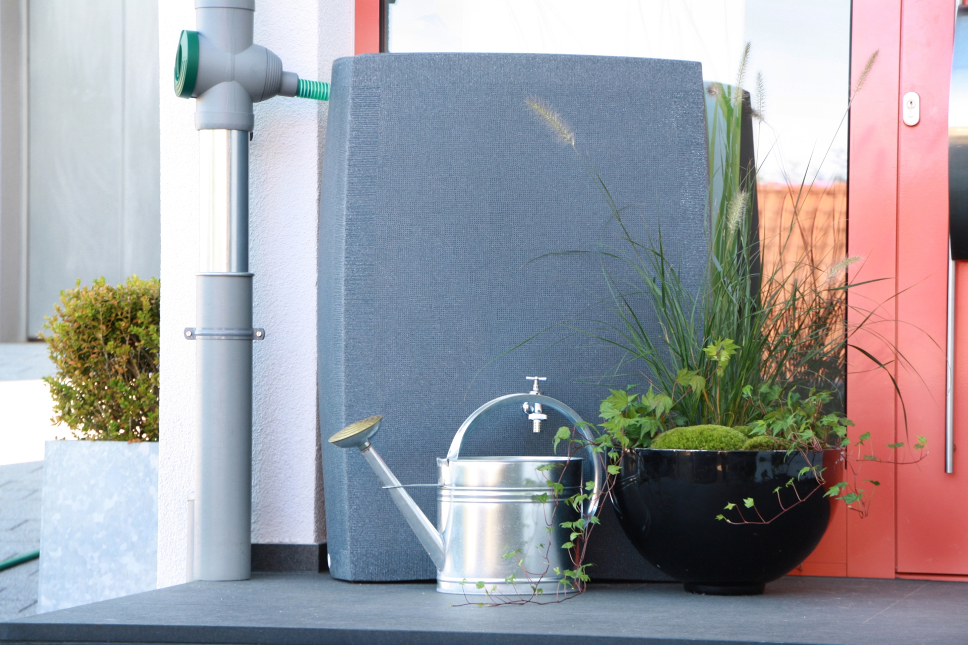 Zbiornik na deszczówkę MPI Noblesse 275 l czarny granit