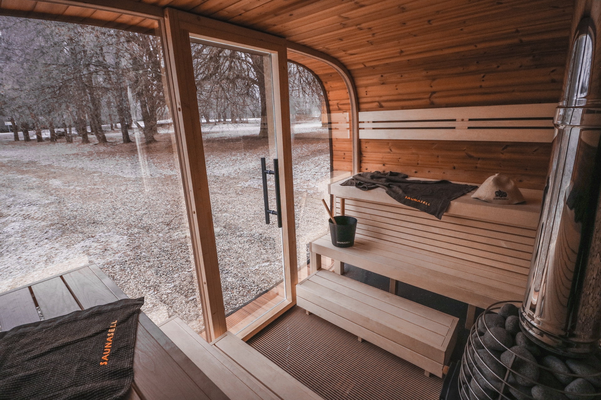Sauna fińska zewnętrzna Leil® Saunas Round Cube Single 2.6 8-osobowa