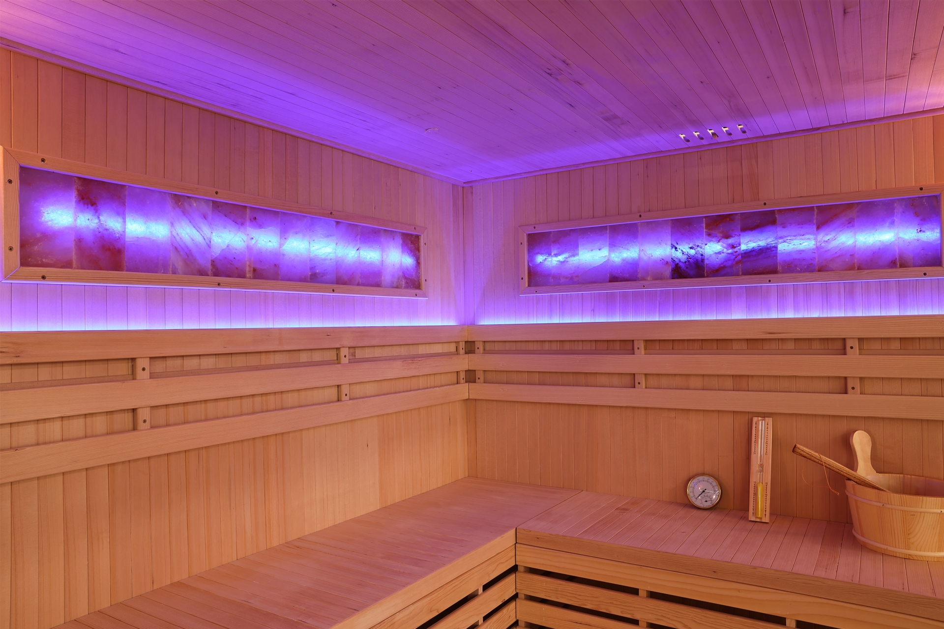 Sauna fińska Nordum Solea Edge 4-osobowa czarna