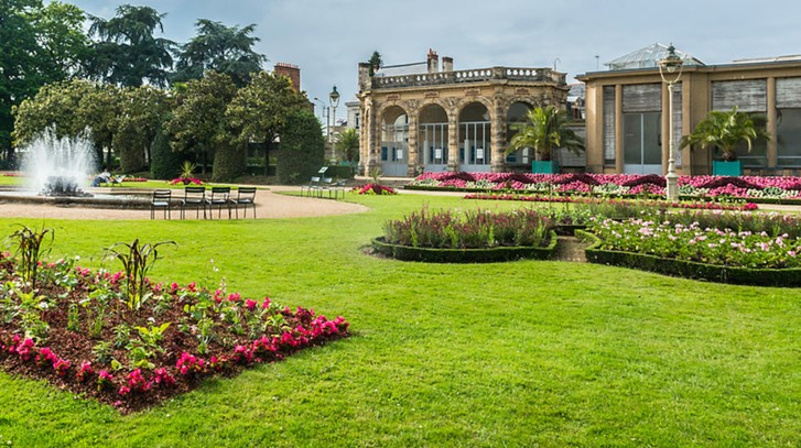 Jak urządzić ogród w stylu francuskim?