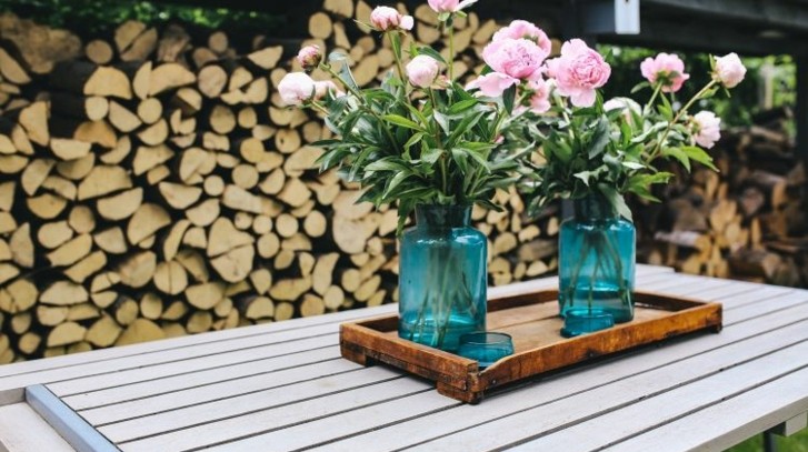 Wybieramy stół ogrodowy - co musimy wiedzieć?