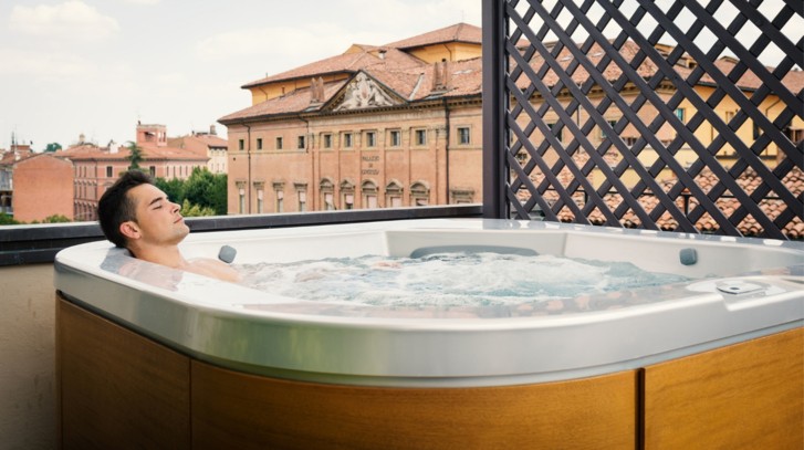 Jacuzzi na taras - Twoja oaza spokoju i harmonii
