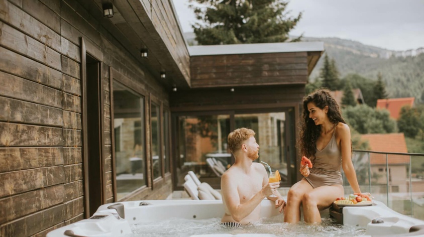 Jakie jacuzzi ogrodowe wybrać? Sprawdź, czym się kierować!