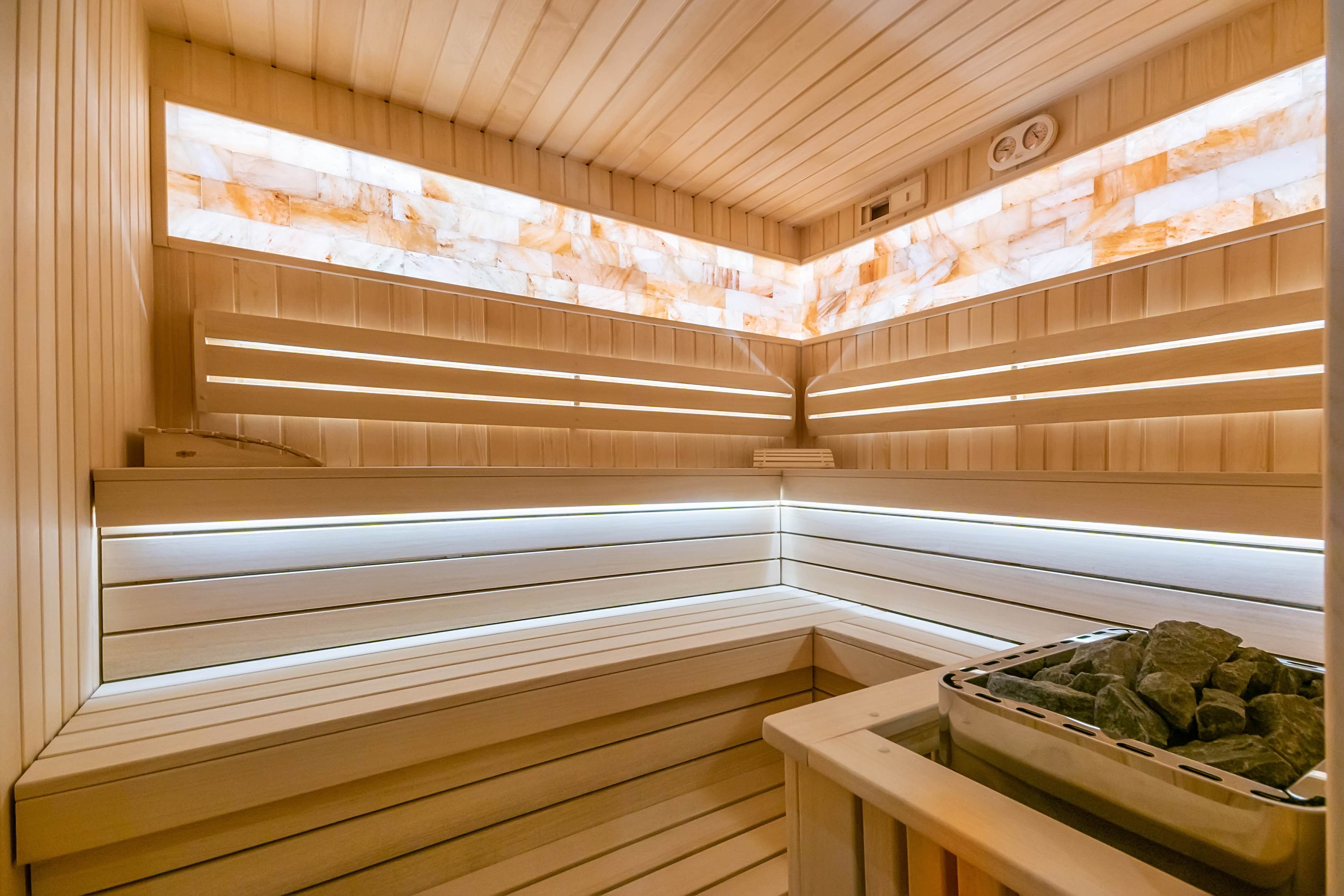 panele solne w saunie